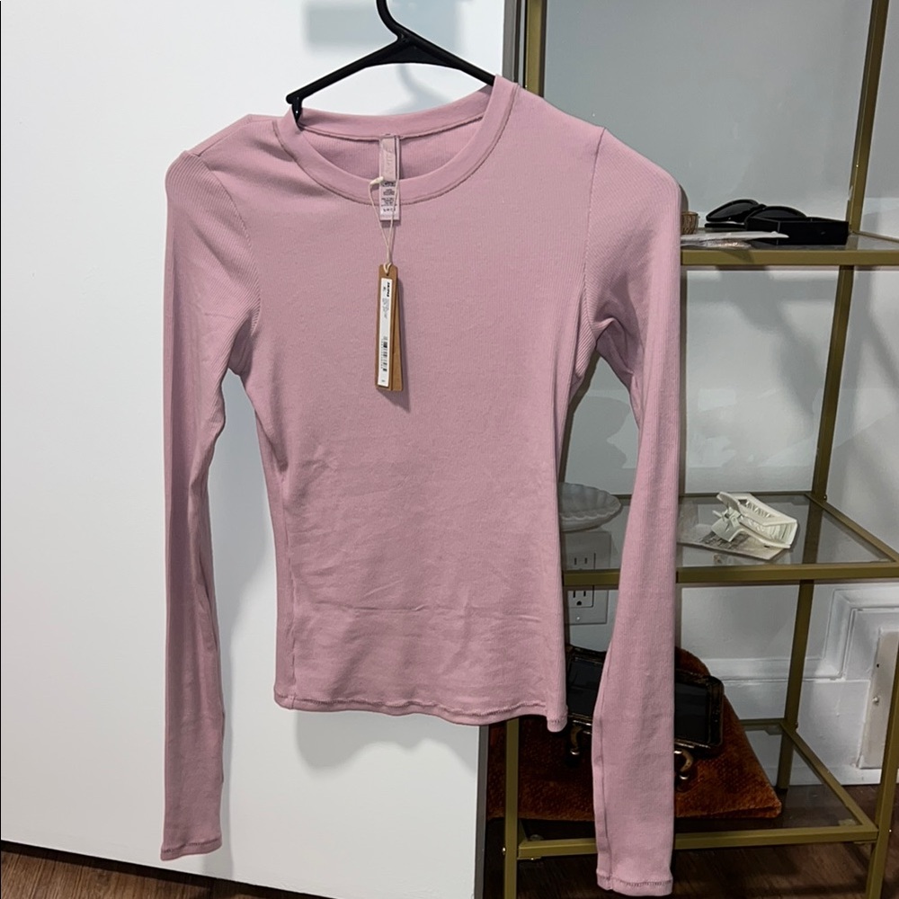 Dusk SKIMS long sleeve ribbed top